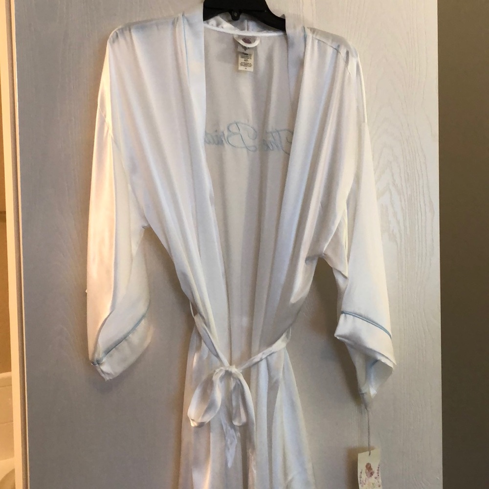 BNWT Bridal Robe